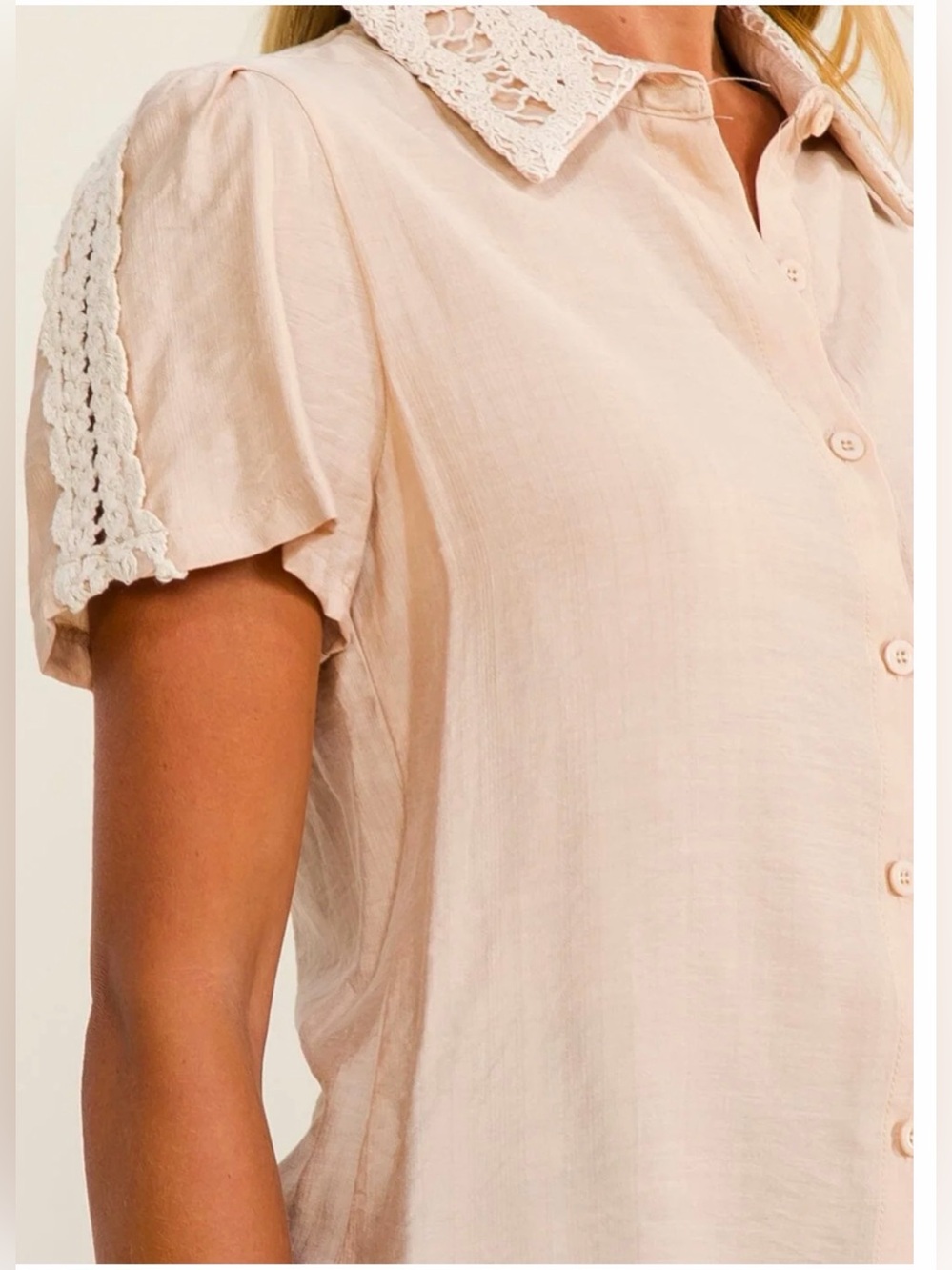 SHORT SLEEVE BUTTON UP CROCHET DETAILED BLOUSE - Picture 3 of 4